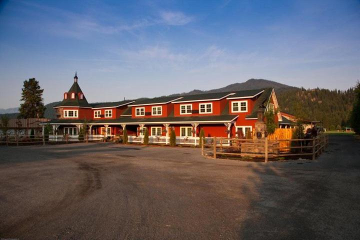Plain Beaver Valley Lodge מראה חיצוני תמונה