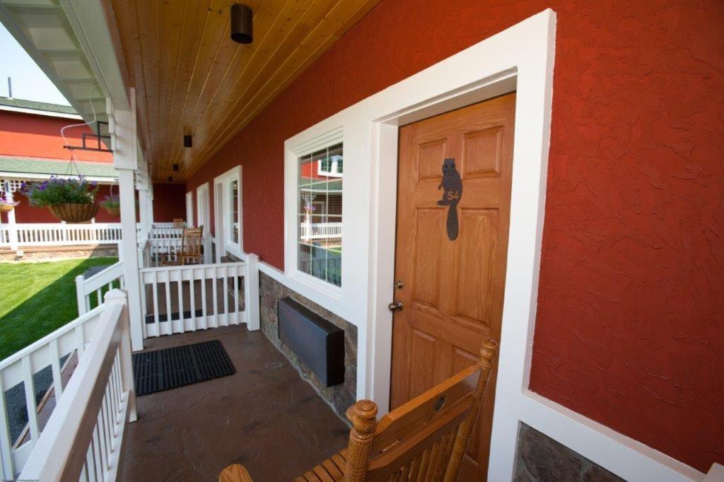 Plain Beaver Valley Lodge מראה חיצוני תמונה