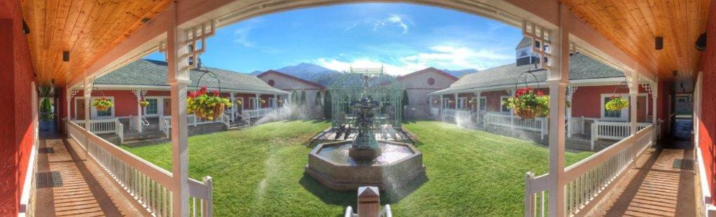 Plain Beaver Valley Lodge מראה חיצוני תמונה